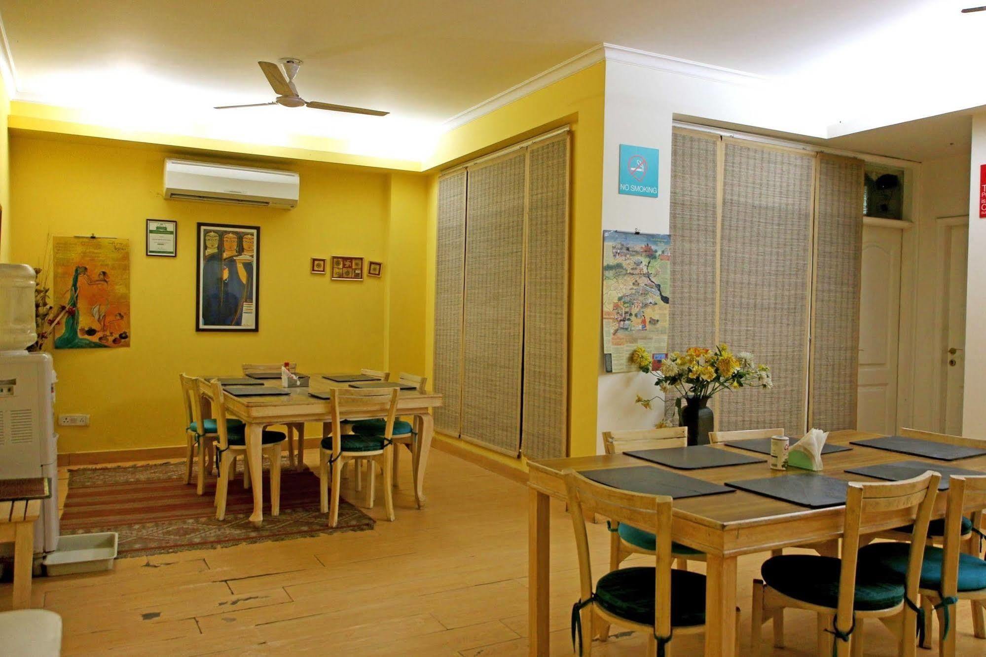 Bed and Breakfast Colonel'S Retreat At The Airport Nowe Delhi Zewnętrze zdjęcie
